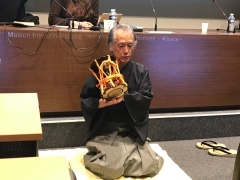 Rôle du petit tambour (kotsuzumi) dans le théâtre nô