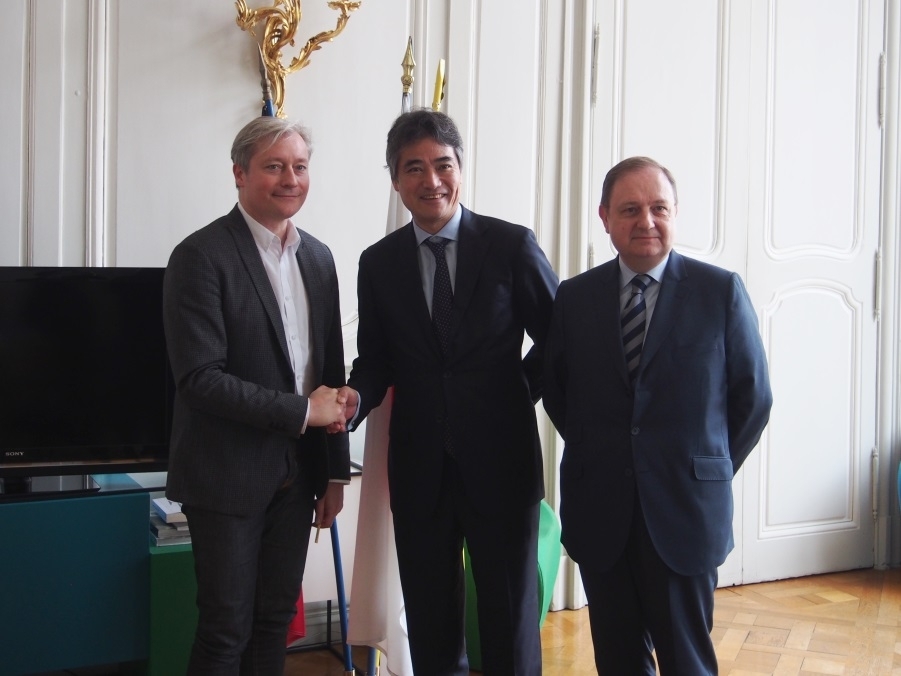 Rencontre entre MM. Hénart et Shimizu
